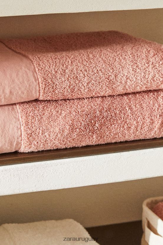 Zara toalla con aplique de lino unisexo H6RHL21713 Rosa palido accesorios