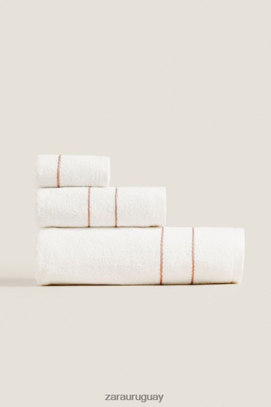 Zara toalla con ribetes en contraste unisexo H6RHL21708 Rosa palido accesorios