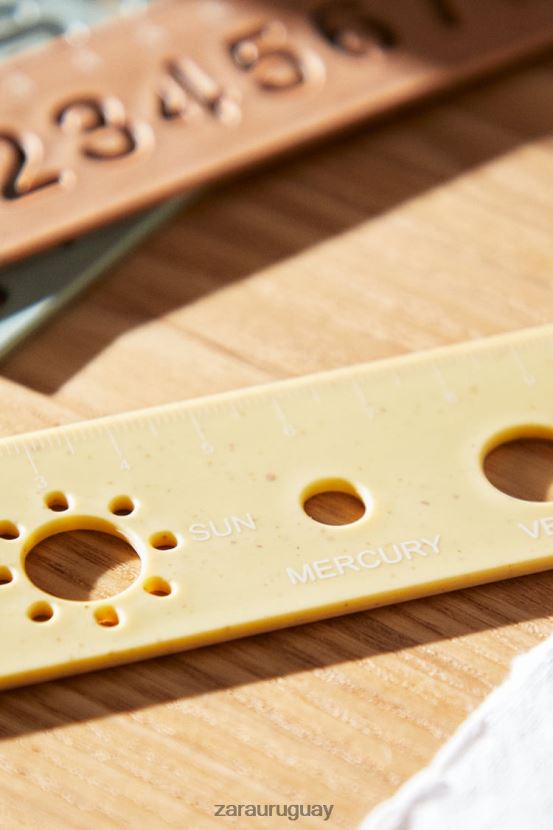 Zara gobernante del planeta unisexo H6RHL21582 amarillo accesorios