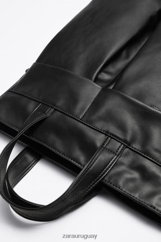 Zara bolso tote suave con dos bolsillos hombres H6RHL21336 negro accesorios