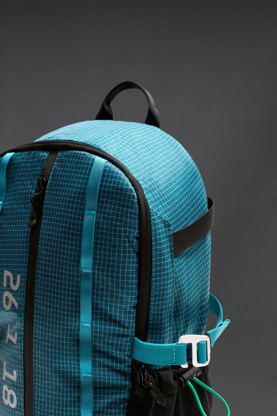 Zara mochila tecnica hombres H6RHL21280 azul accesorios