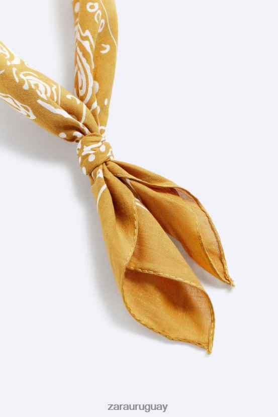 Zara bandana con estampado de cachemira hombres H6RHL21395 mostaza accesorios