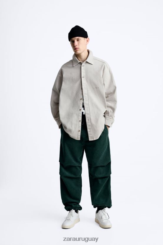 Zara pantalones de paracaídas de pana hombres H6RHL2950 botella verde ropa