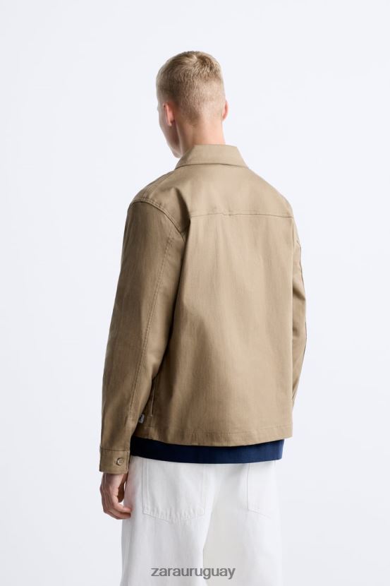Zara sobrecamisa con bolsillo hombres H6RHL21179 arena ropa