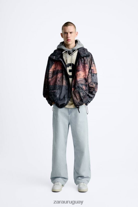 Zara chaqueta técnica con estampado abstracto hombres H6RHL21105 multicolor ropa