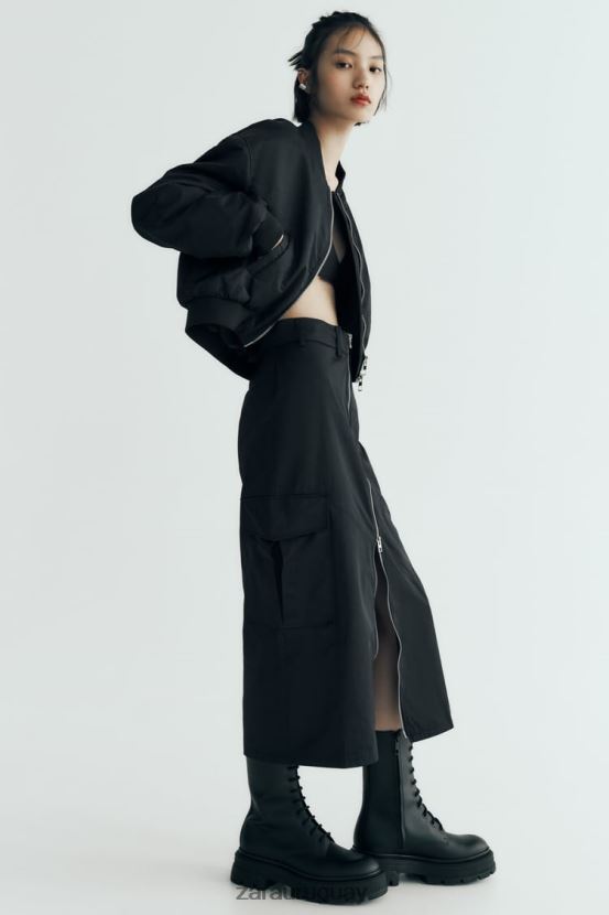 Zara falda de nailon con cremallera mujer H6RHL2634 negro ropa