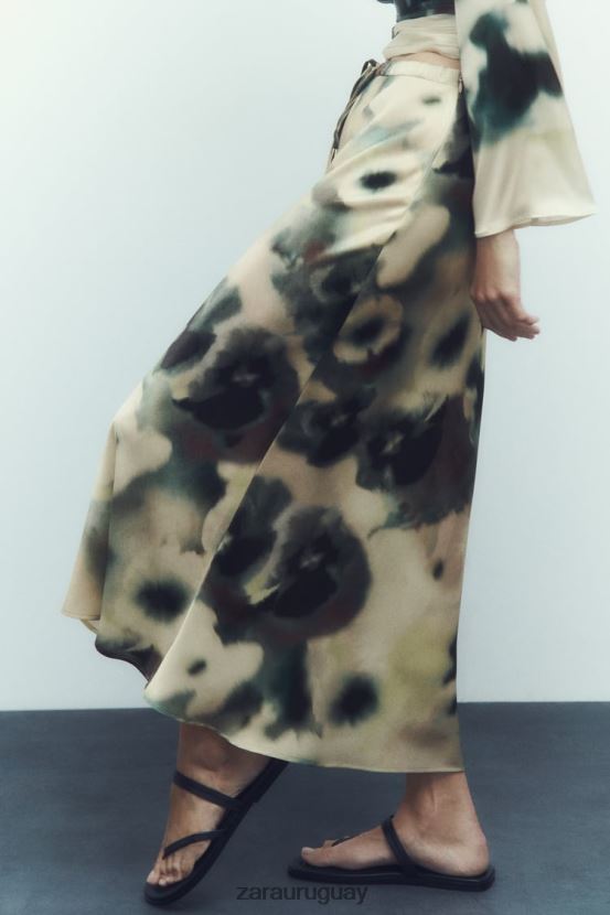 Zara falda midi con efecto satinado y estampado tie-dye mujer H6RHL2701 multicolor ropa