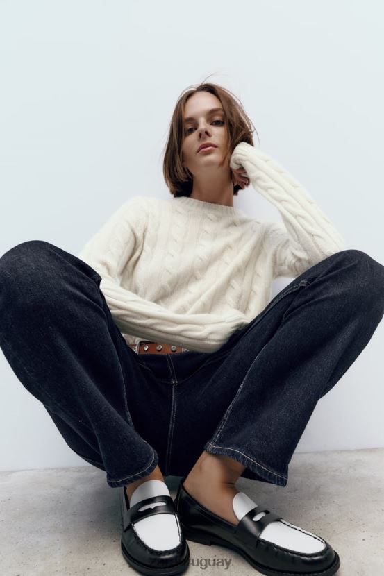 Zara mocasines en contraste mujer H6RHL2739 Dos tonos calzado