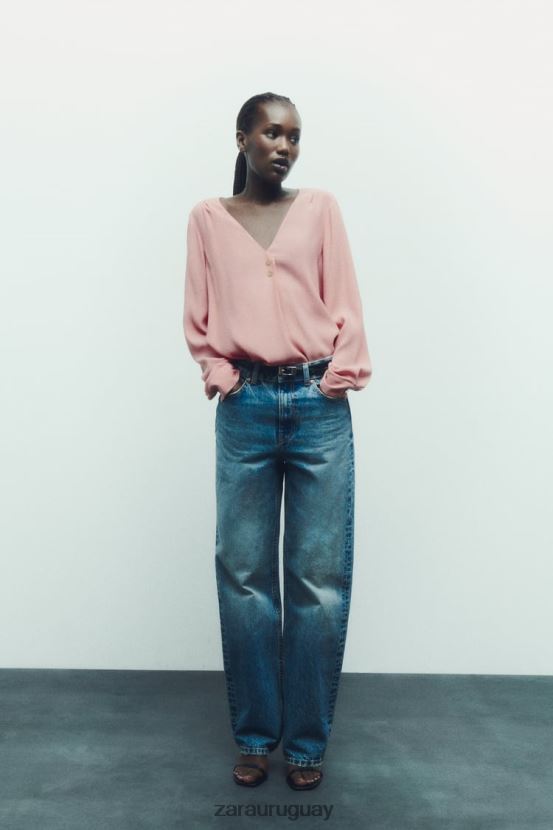 Zara blusa con botones dorados mujer H6RHL2441 rosa ropa