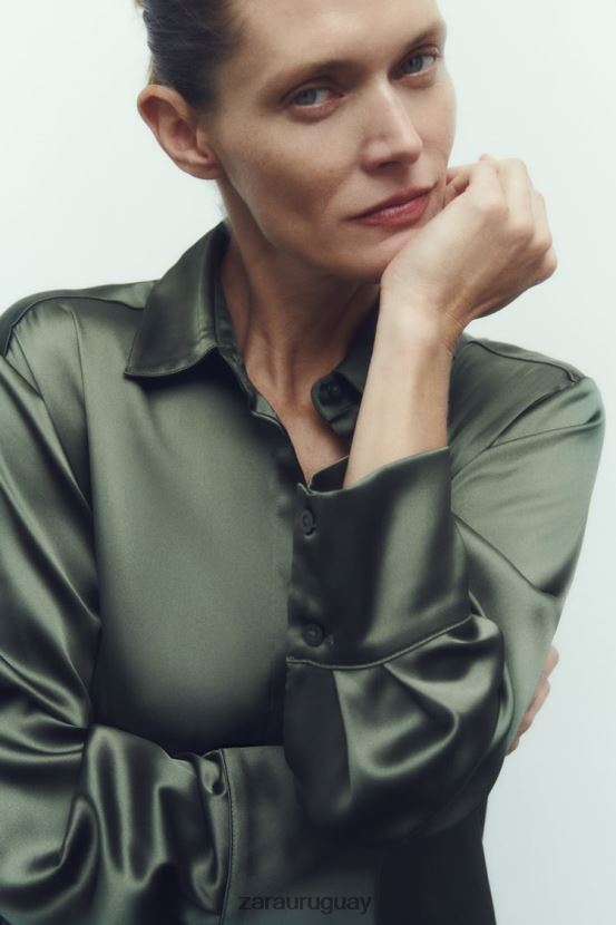 Zara camisa efecto satinado mujer H6RHL2334 verde oscuro ropa