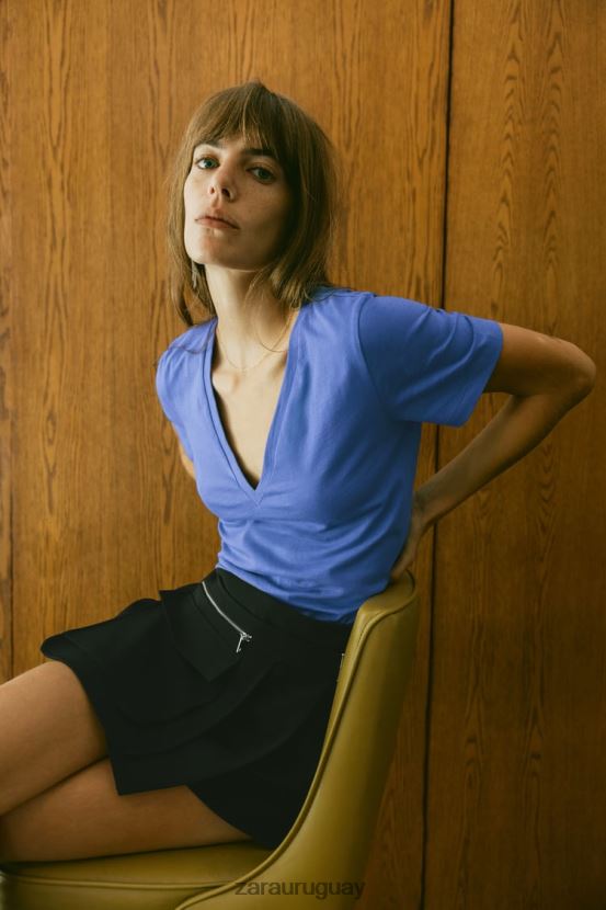 Zara camiseta básica de algodón con cuello en v mujer H6RHL2466 azulado ropa
