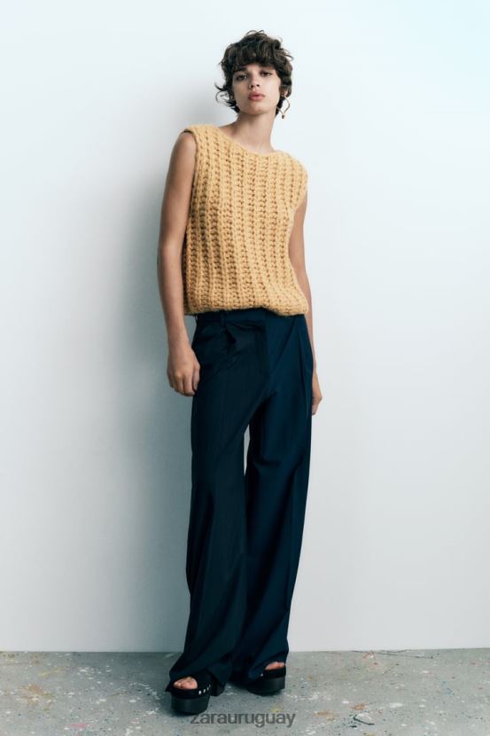 Zara chaleco de punto corto mujer H6RHL2196 mostaza ropa