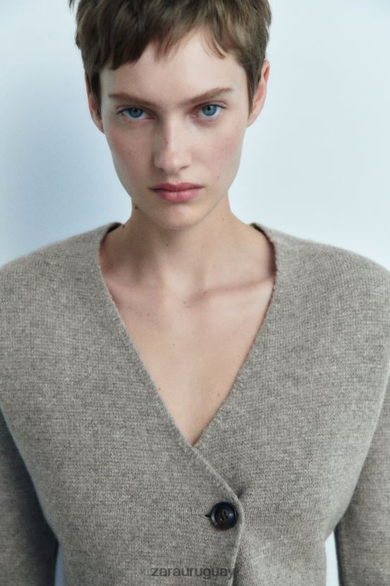 Zara blazer de punto de lana con sobrefalda mujer H6RHL2164 gris ropa