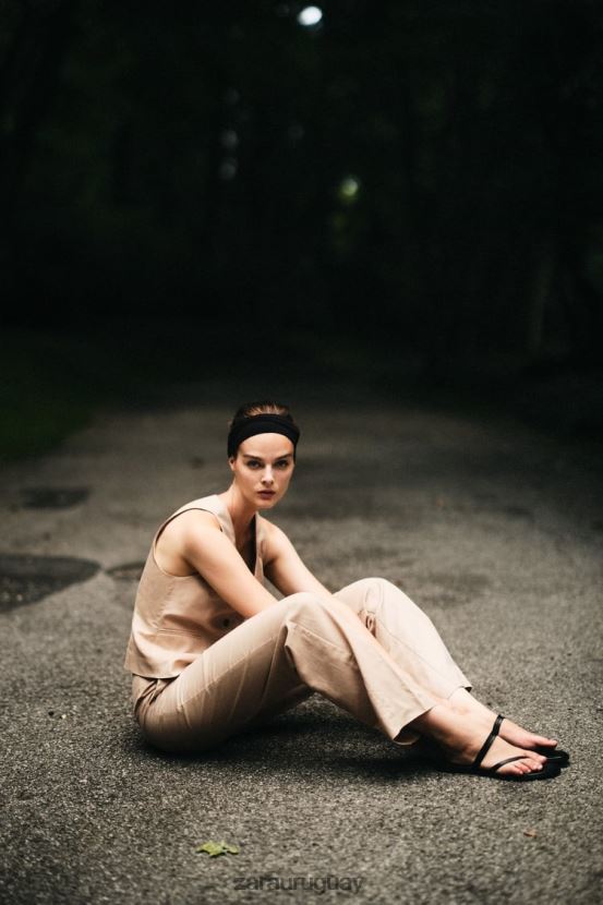 Zara chaleco de mezcla de lino mujer H6RHL2150 arena ropa