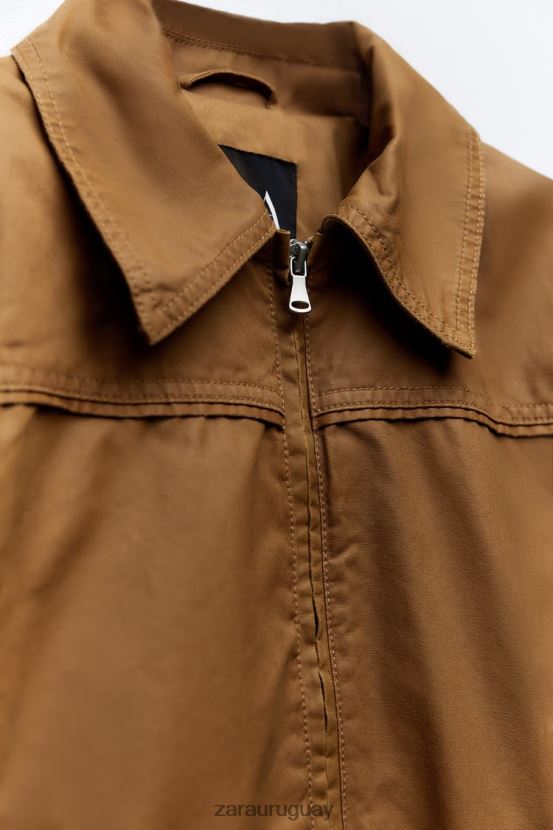 Zara chaqueta corta de algodón encerado mujer H6RHL288 marrón ropa