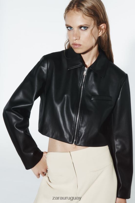 Zara chaqueta corta de cuero sintético mujer H6RHL247 negro ropa