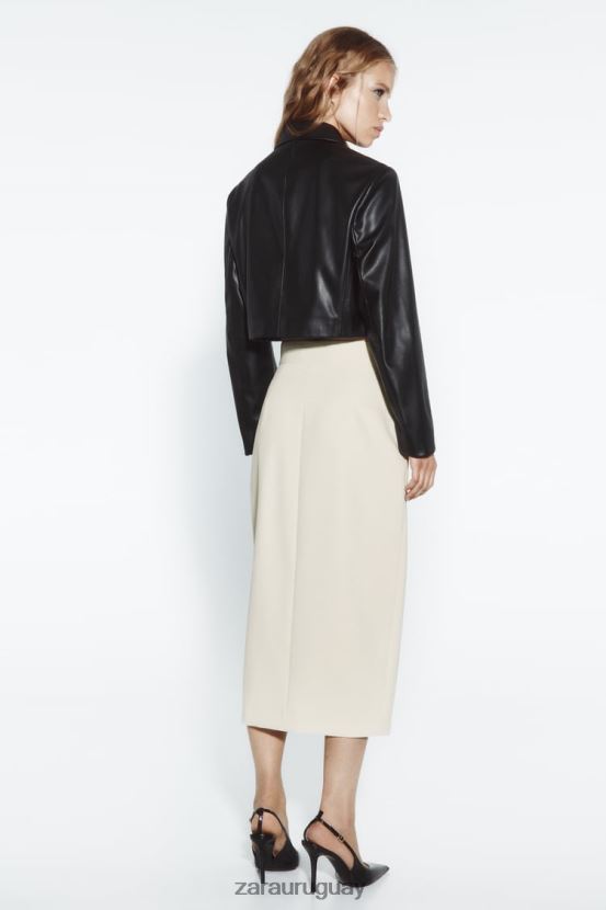 Zara chaqueta corta de cuero sintético mujer H6RHL247 negro ropa