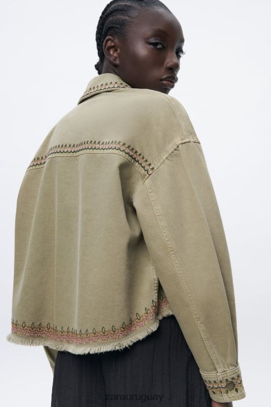 Zara sobrecamisa bordada mujer H6RHL290 caqui ropa