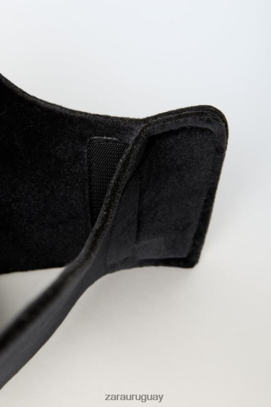 Zara disfraz de sombrero de pirata niños H6RHL21602 negro ropa