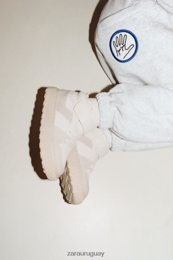 Zara pantalones java jacobs niños H6RHL21521 marga gris ropa